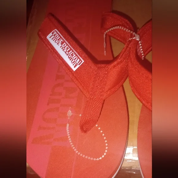 True Religion Red Flip Flops - Picture 2 of 7